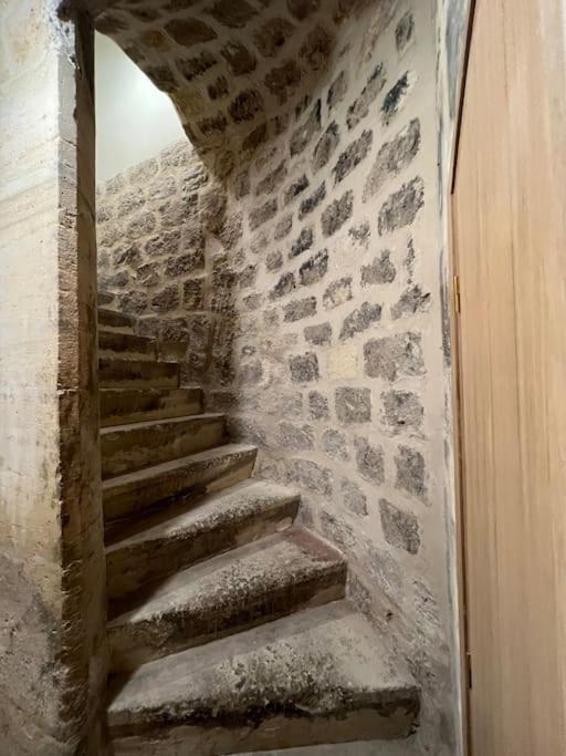 Marais - Unique Duplex Decorated With Taste Apartment Paris Bagian luar foto